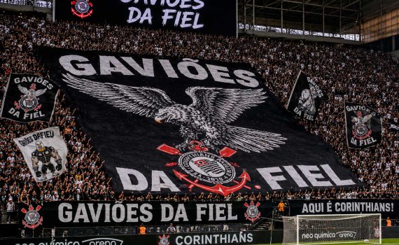 Gaviões da Fiel: 57 anos vivendo Corinthians!!!
